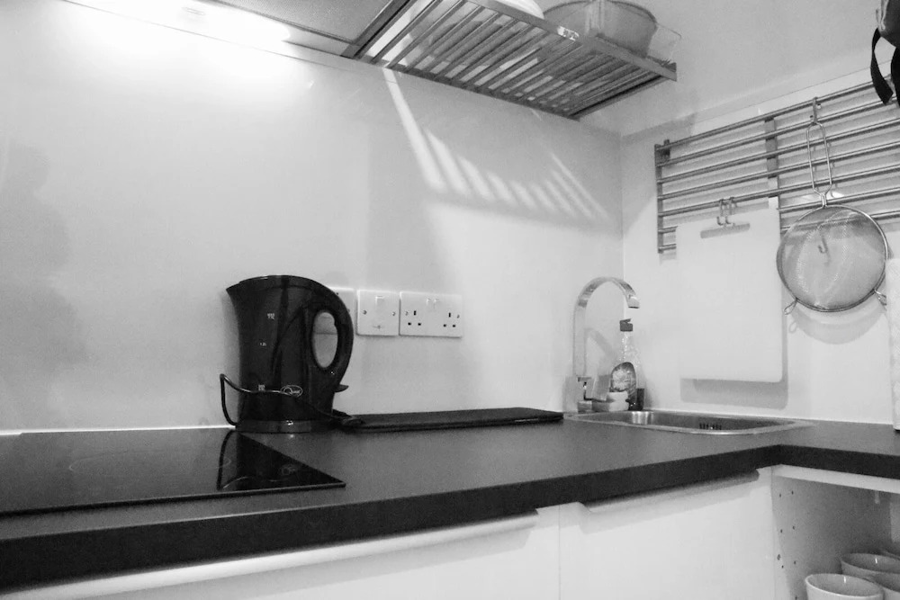 Luxury Suites near Wembley Stadium, Wembley Arena, London Designer Outlet