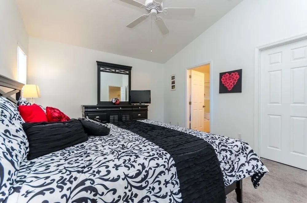 Amazing House! Highlands Reserve -  633TC