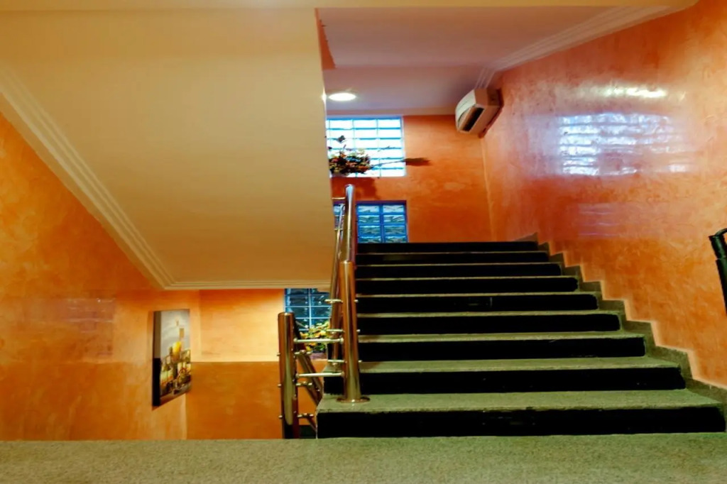De' Bliss Hotel and Suites