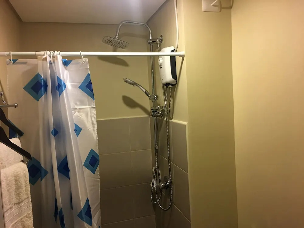 Compact Studio Unit @ Centrio Tower