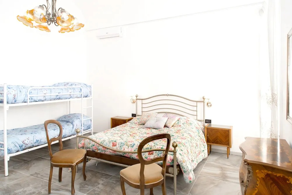 Apartment with 3 Bedrooms in Siracusa, with Furnished Balcony And Wifi - 80 M From the Beach