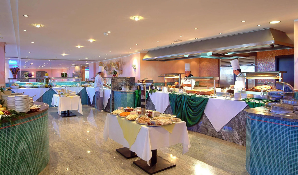 Hotel Faro, a Lopesan Collection Hotel