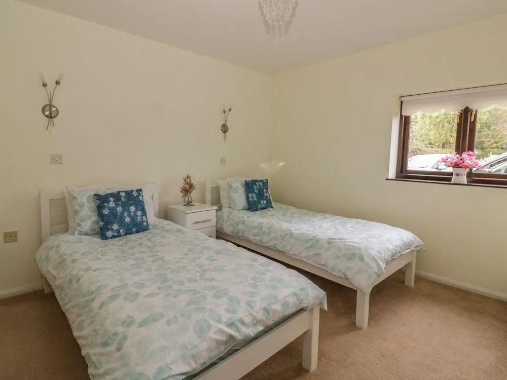 Lowbrook Cottage