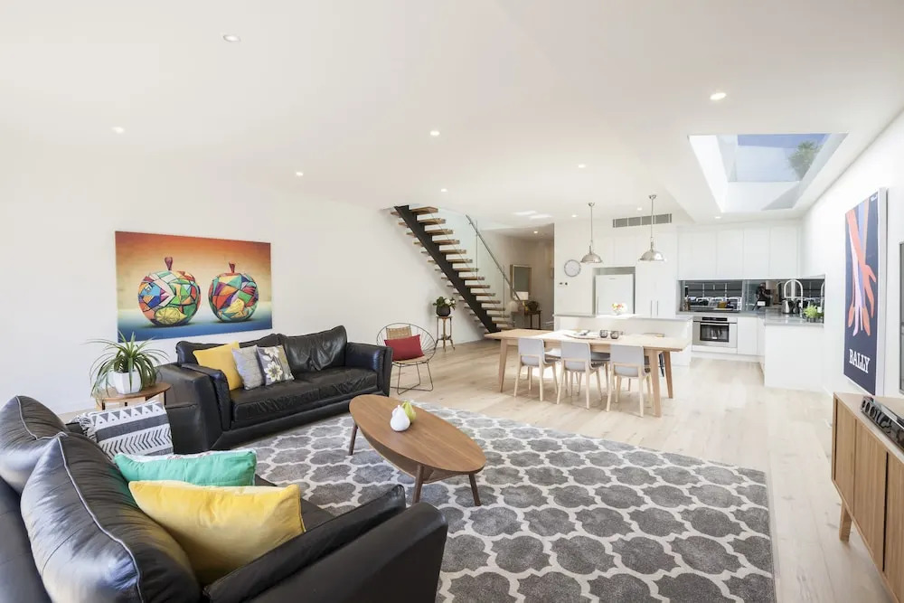 Boutique Stays - Contempo