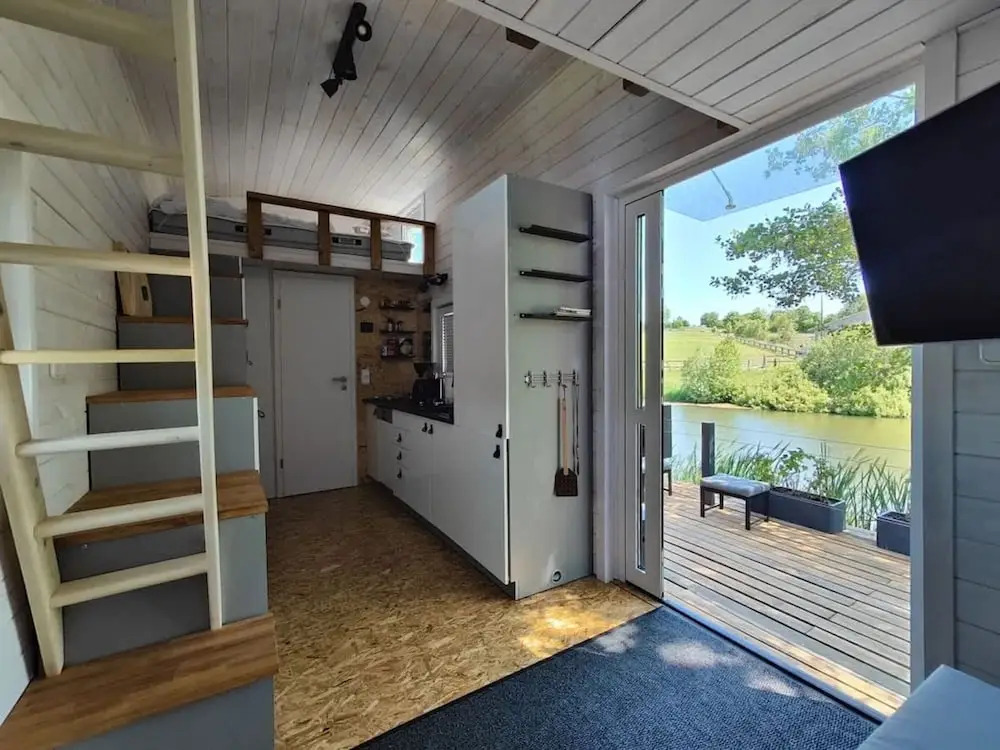 Tiny House in Ruhiger Alleinlage am Naturteich