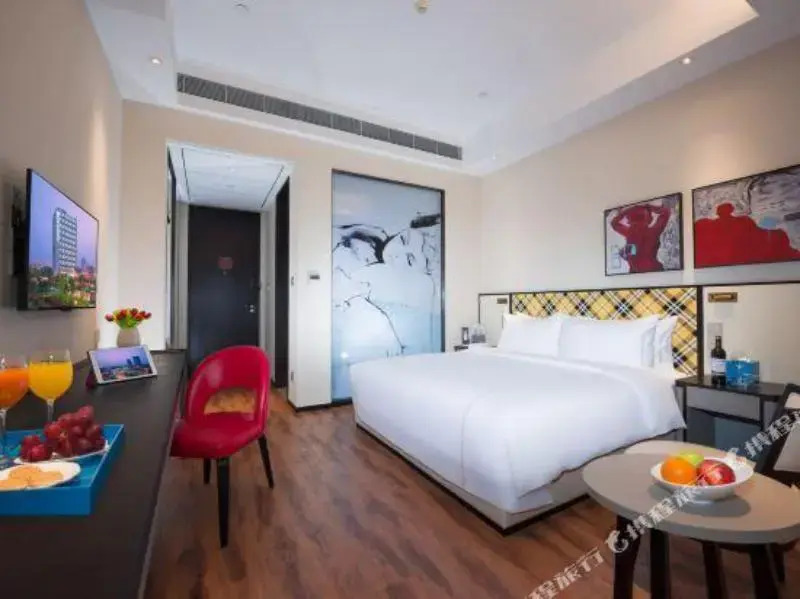 X Hotel Shuguang Atour, Shanghai Wuxu Cruise Terminal