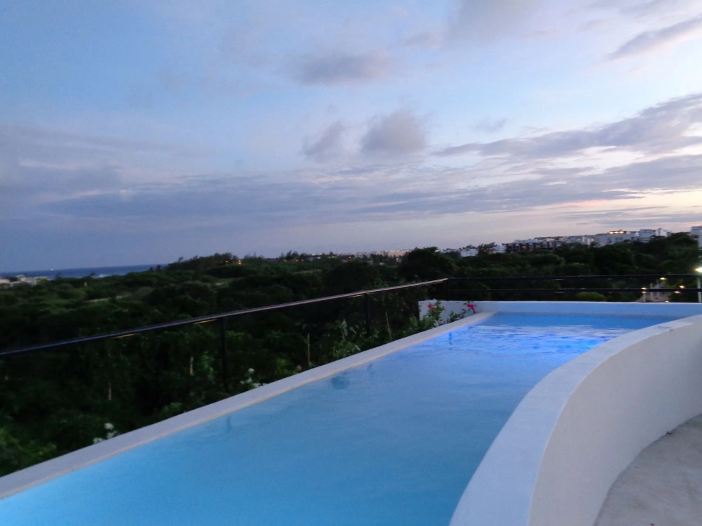 Ocean Zen Suites on 5th Avenue