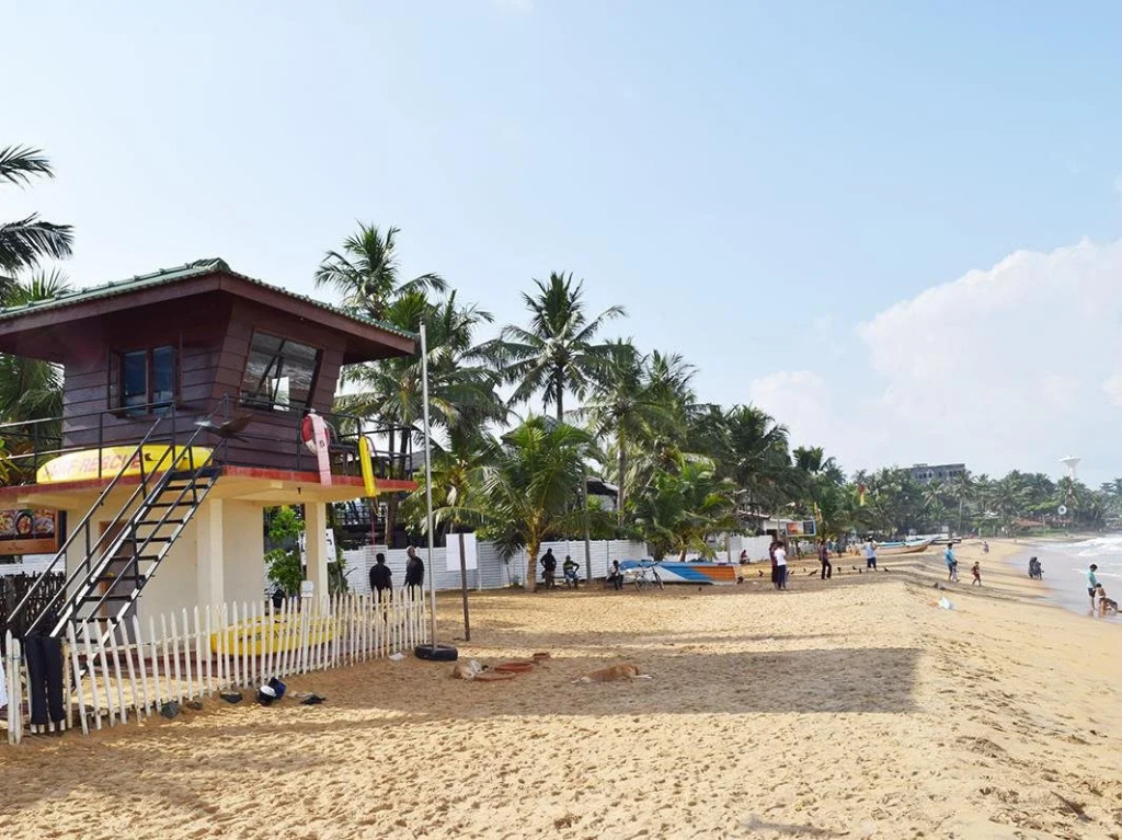 Tropic Inn - Mount Lavinia