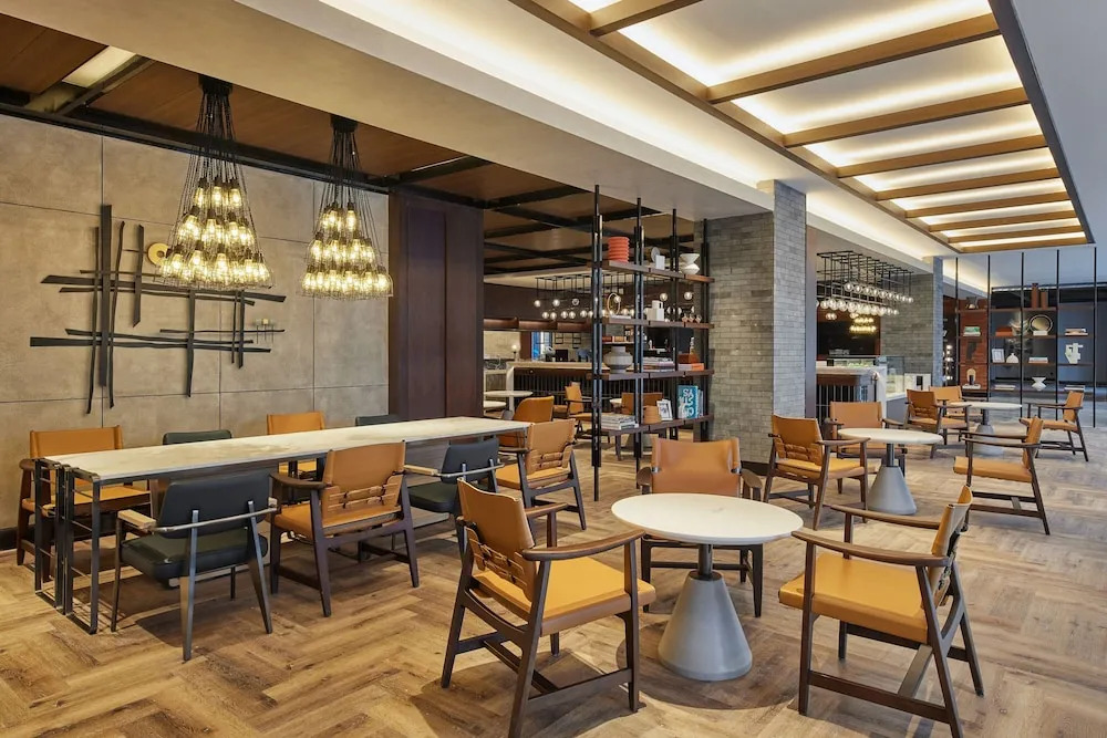 Four Points by Sheraton Yiyang
