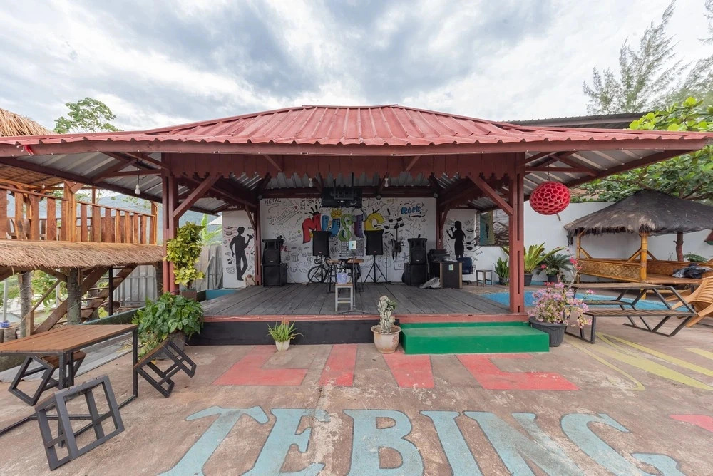 Urbanview Tebing Vietnam Lampung by RedDoorz