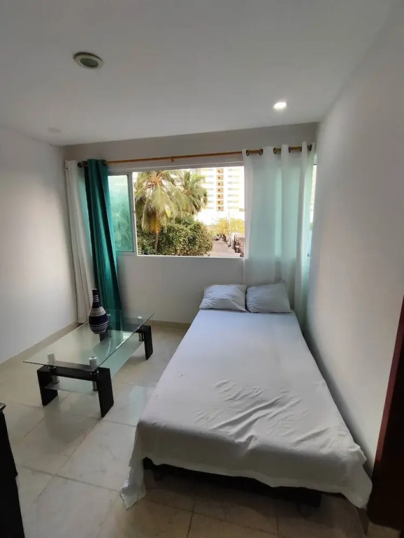 Em3-1 Apartamento 1 Hab Zona Residencial