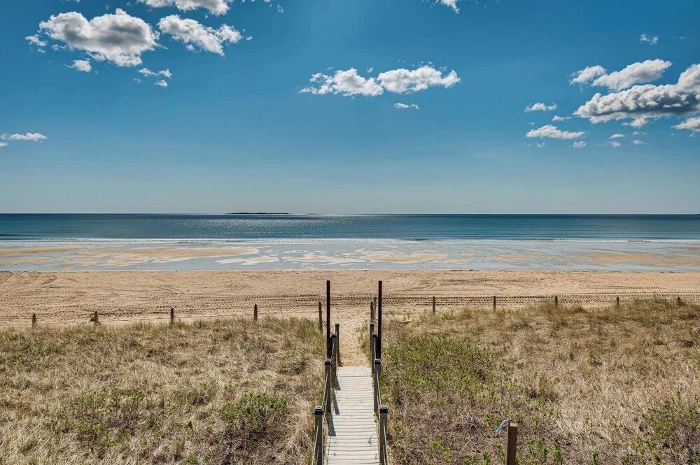 Oceanfront Studio on Oob, Steps From Downtown
