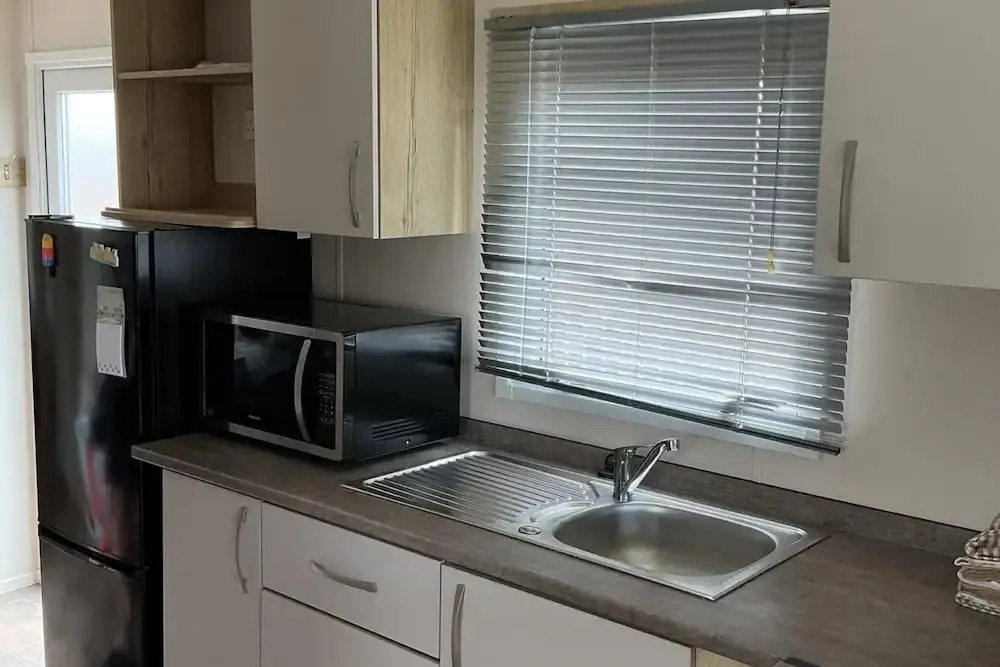 Familyfriendly-8berth-freeparkingspot-closetobeach