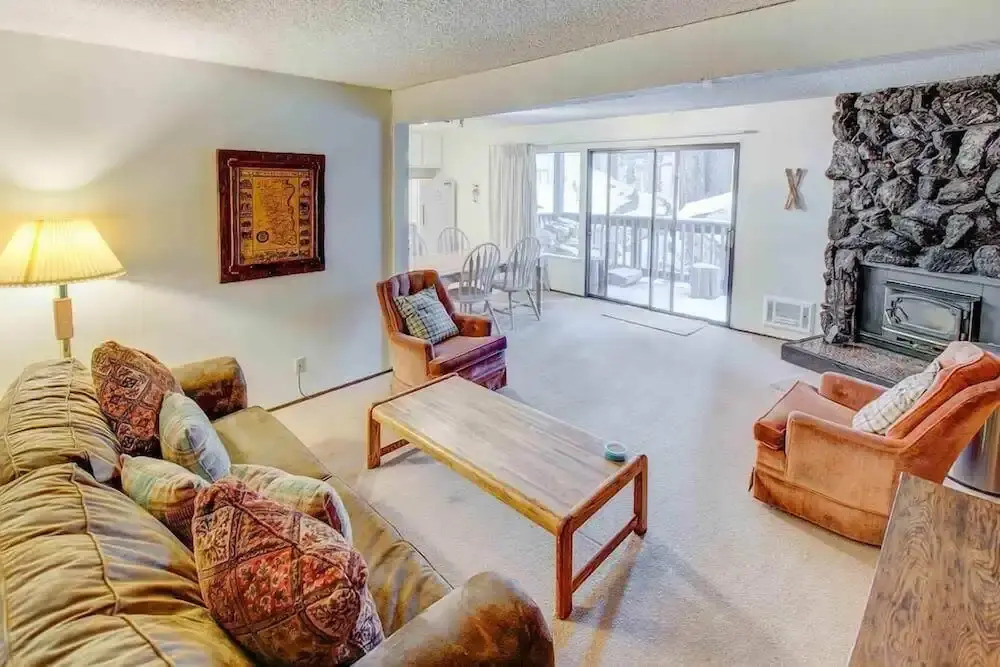 Sherwin Villas Free Shuttle & Near Skiing