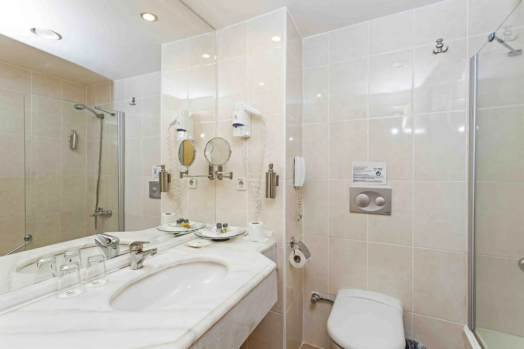 Polat Thermal Hotel