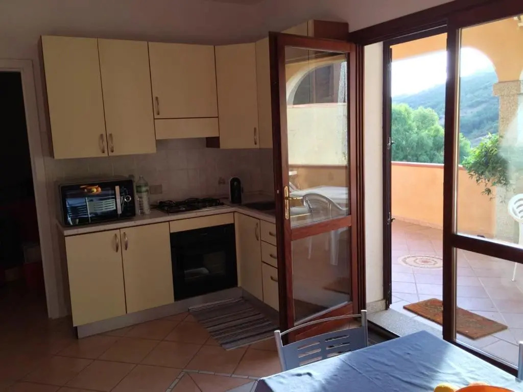 Apartment with 3 bedrooms in San Teodoro with wonderful mountain view furnished terrace and WiFi 4 km from the beach