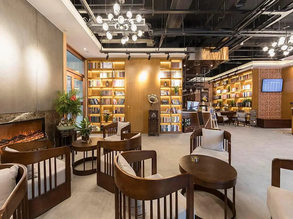 James Joyce Coffetel Zhengzhou Beilong Wetland Park