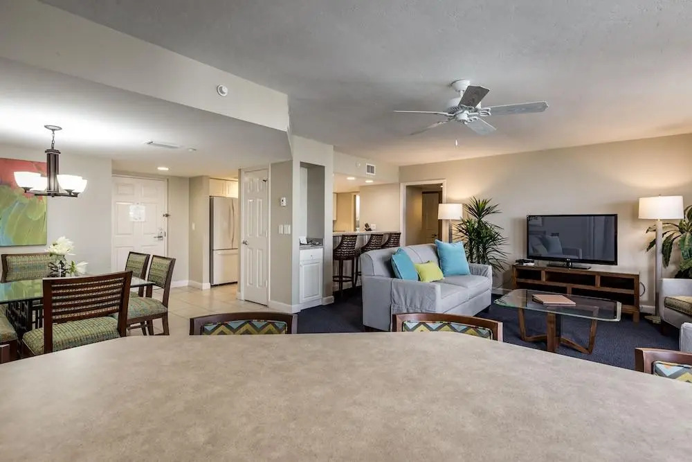 Gullwing 602 - Three Bedroom Condo