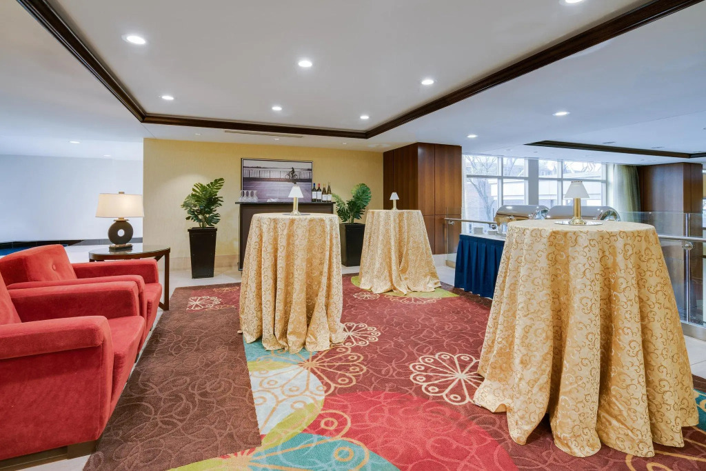 Hilton Garden Inn Bethesda Downtown