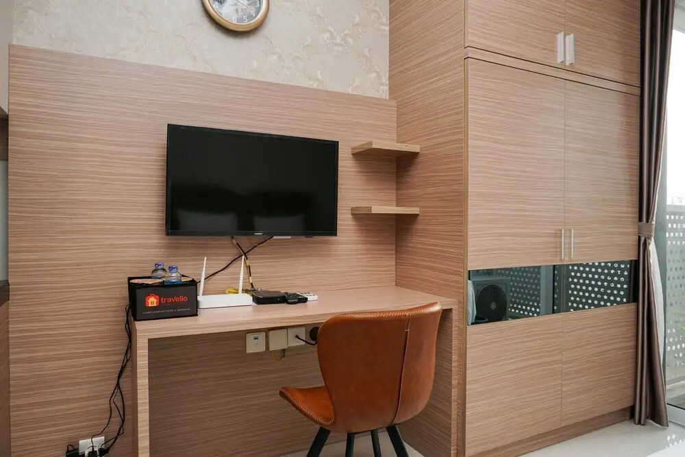 Enjoy Stay Studio Room at West Vista Apartment By Travelio