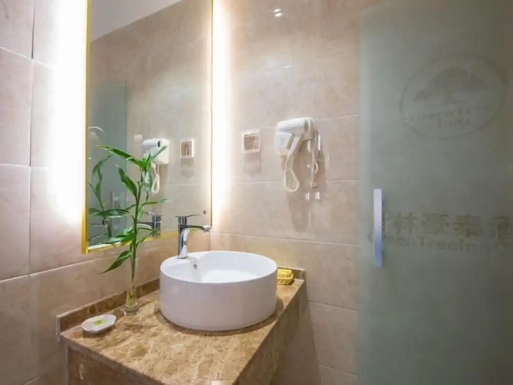 GreenTree Inn Nantong Chongchuan District Middle Changjiang Road Express Hotel