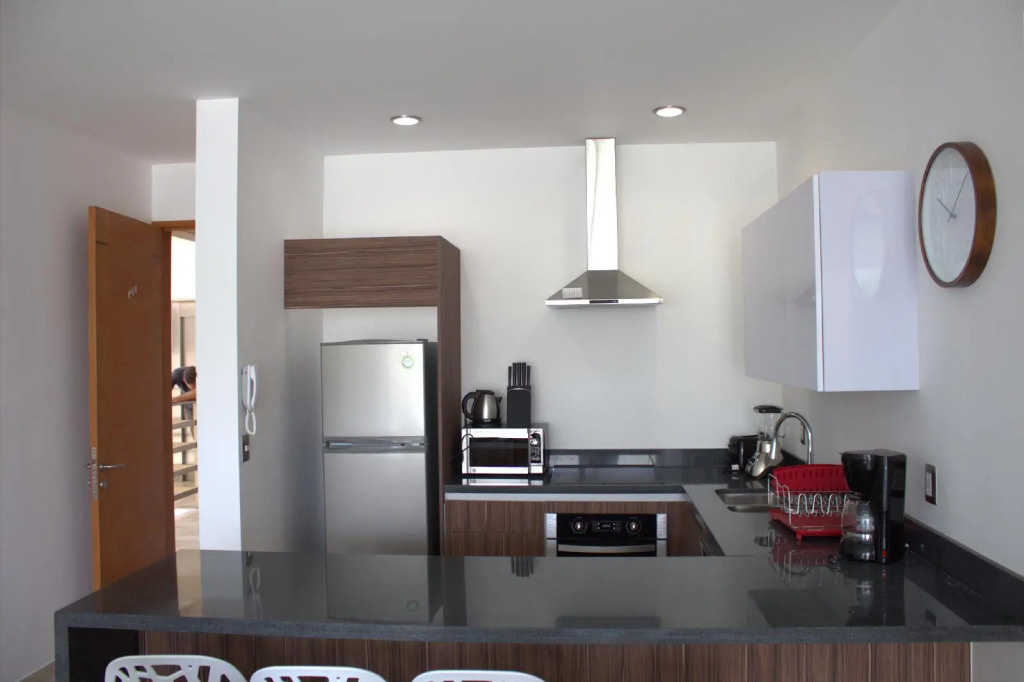 Brandnew Condo 2br Playa Del Carmen by Kvr