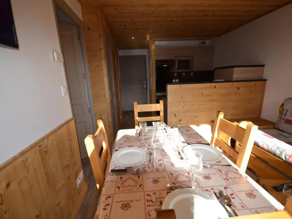 Appartement Les Menuires, 2 pièces, 4 personnes - FR-1-452-153