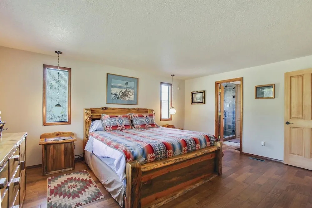 Big River Hideaway