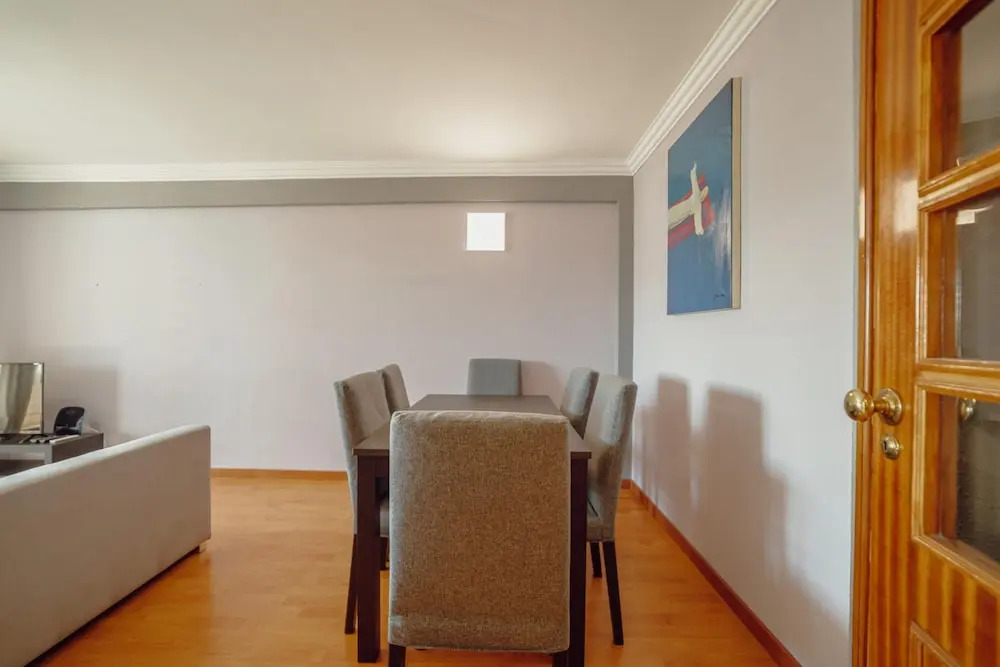 Matosinhos SEA Side 2BD by Vacationy