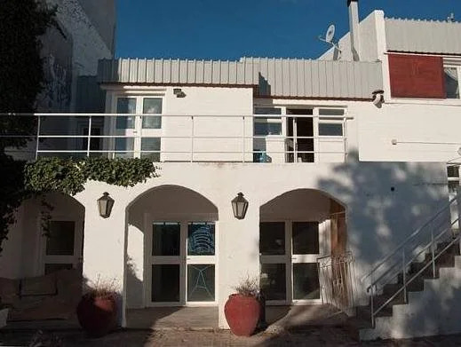 Kitas House