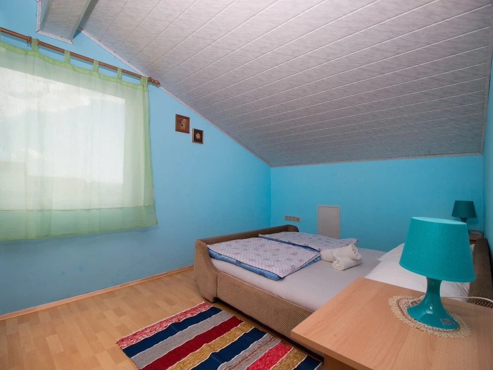 Secluded Holiday Home in Azillanet With Private Pool