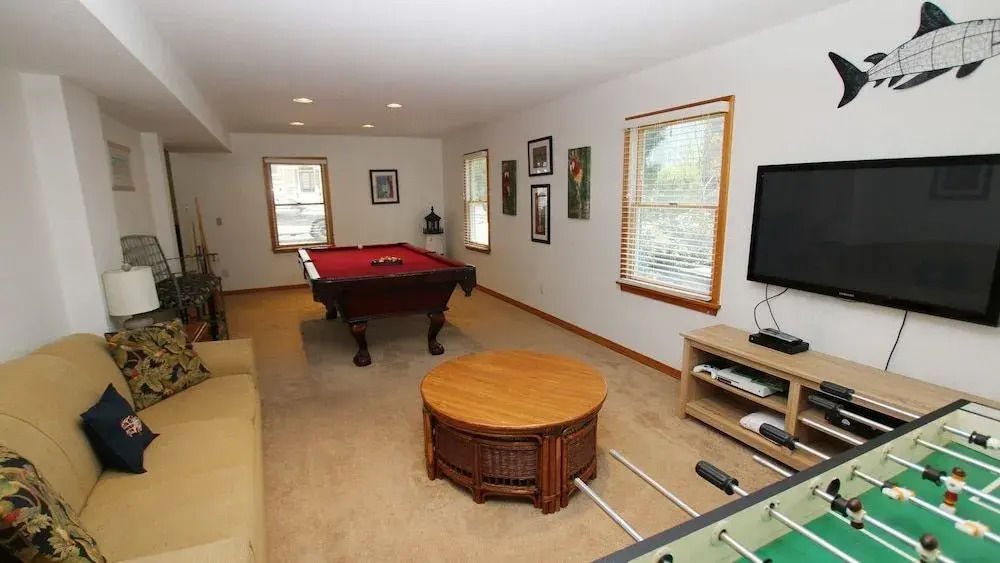 Summer Times - 8 Br Home