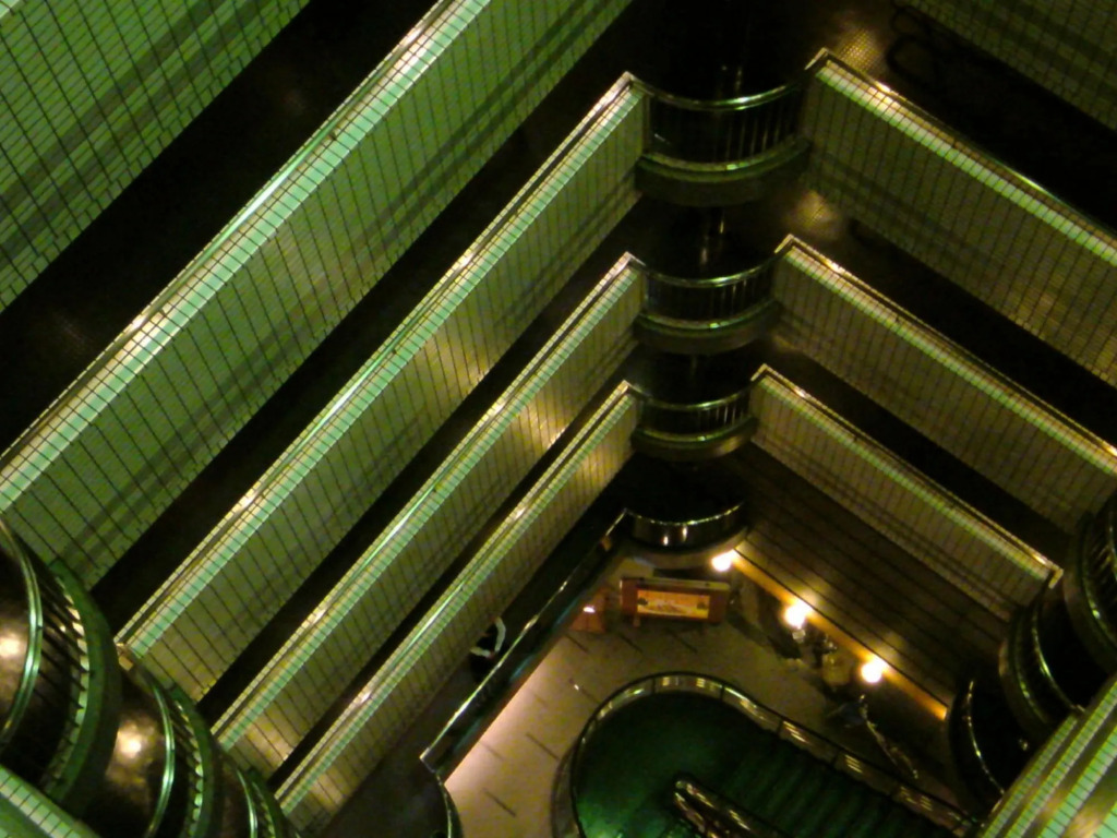 the b Kanazawa Katamachi