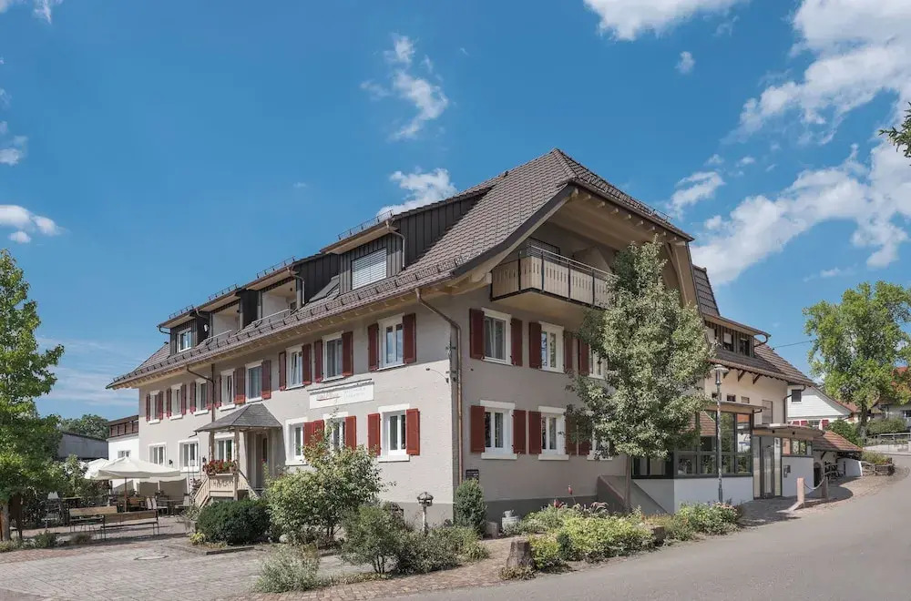 Отель Landgasthof zum Pflug