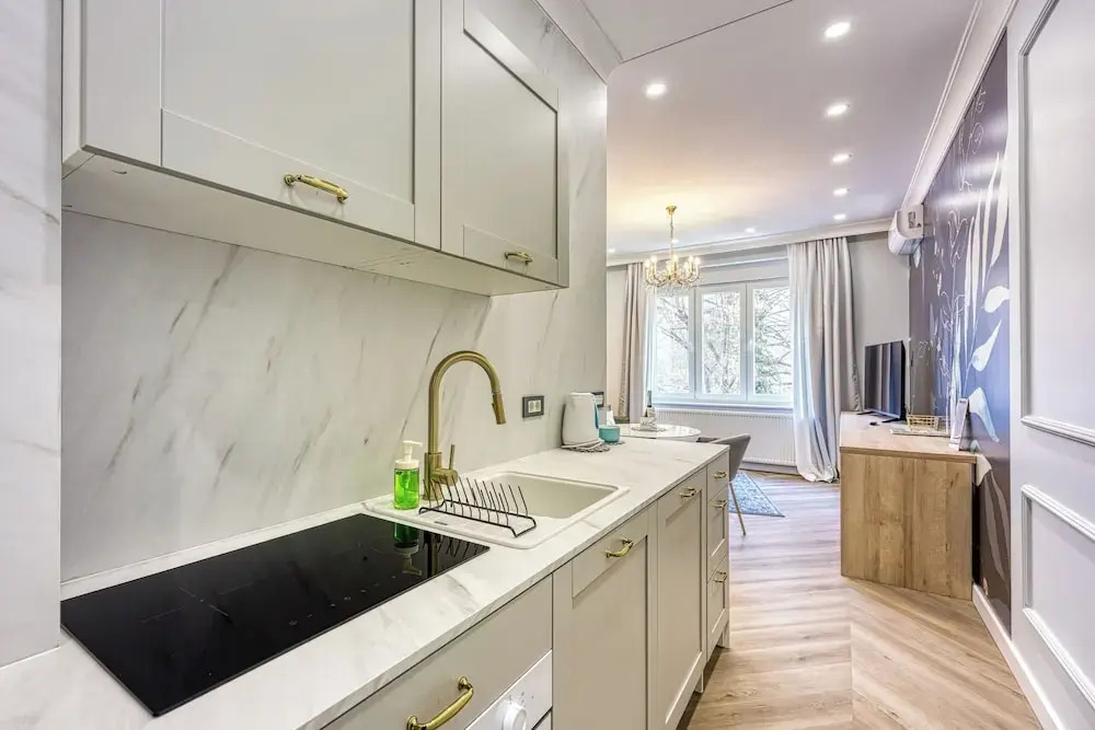 Boutique Downtown Studio with Balcony  1