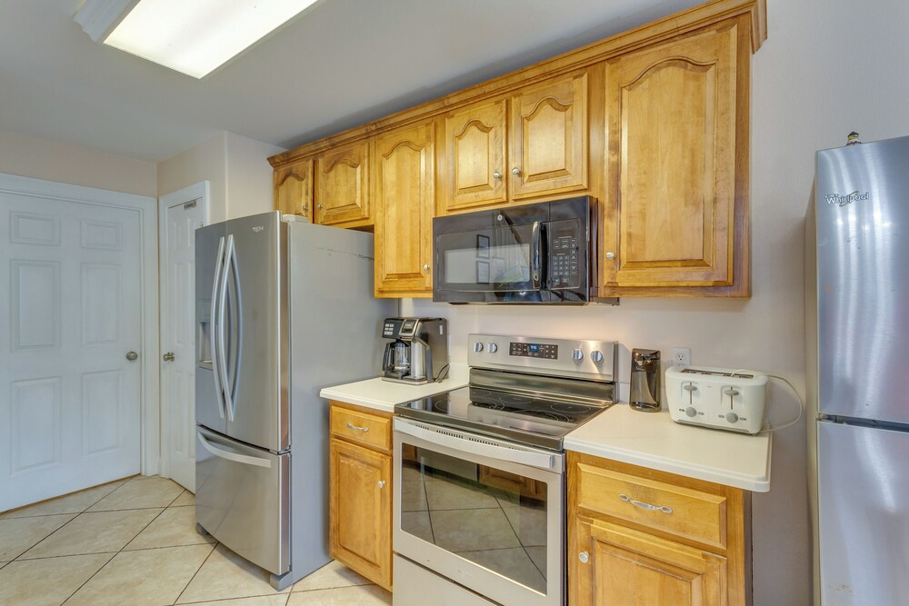 1 Mi to Beach Access: Spacious Orange Beach Duplex