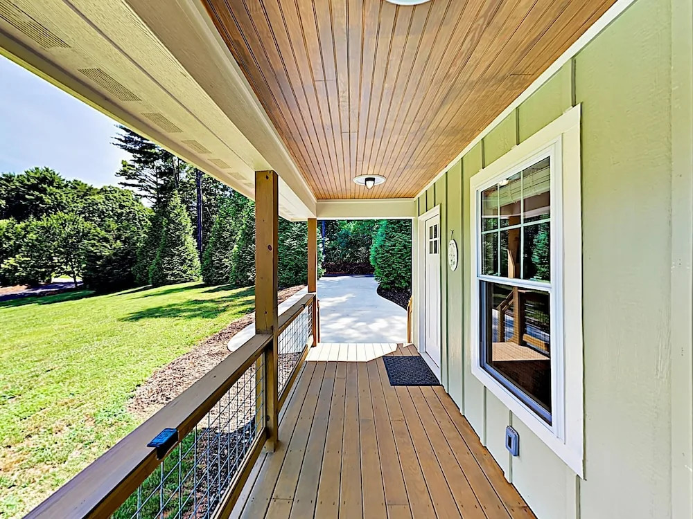 35 Asheville - 1 Br Cabin
