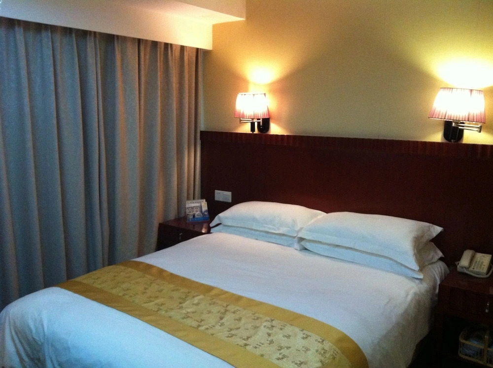 Silver Hotel