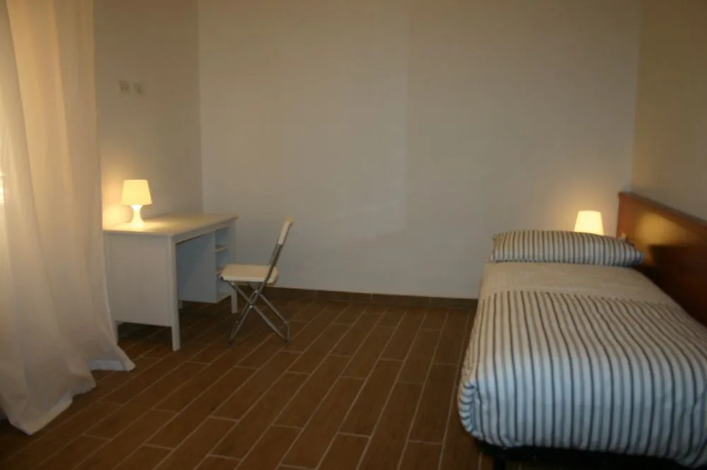 Vittoria Guest House