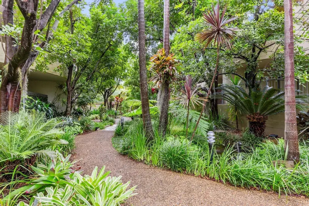 Spacious 2-bed, 2-bath Moments From Avalon Beach