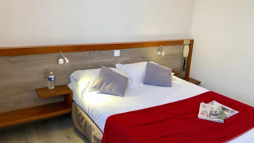 Logis Hôtels - Hôtel et Restaurant Les Cordeliers