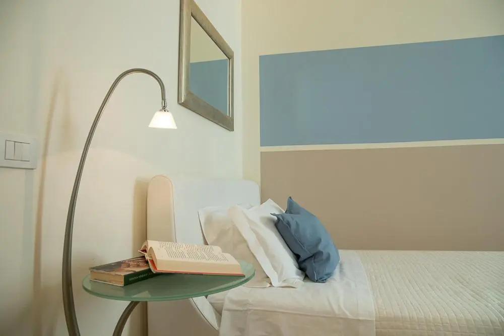 Zara D'Amare a Pesaro 10 metri dalla spiaggia by Yohome