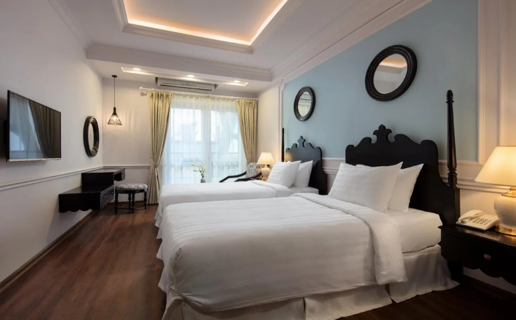 San Boutique Hotel & Travel