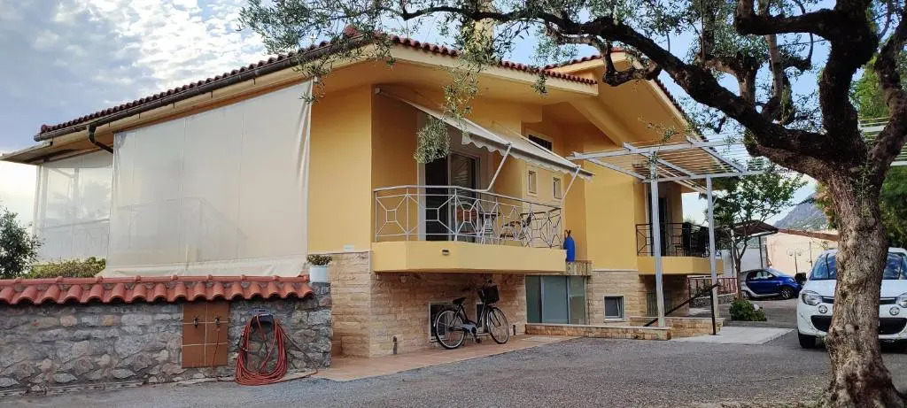 Villa Basile 2