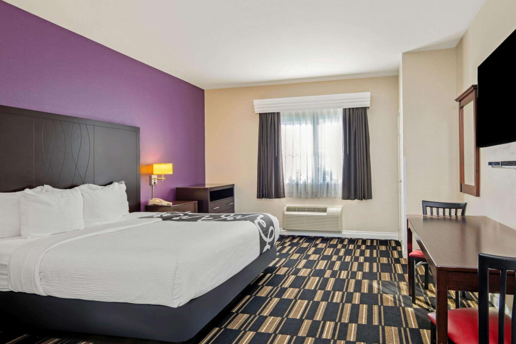 The Hotel Oceanside