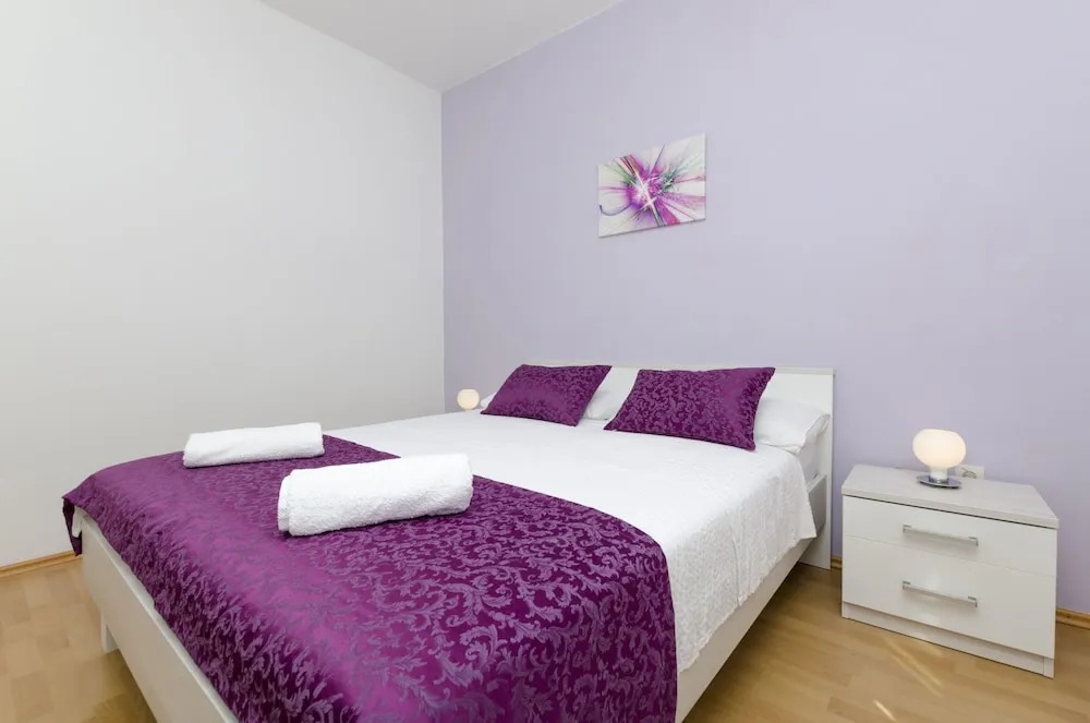 Apartments Josip