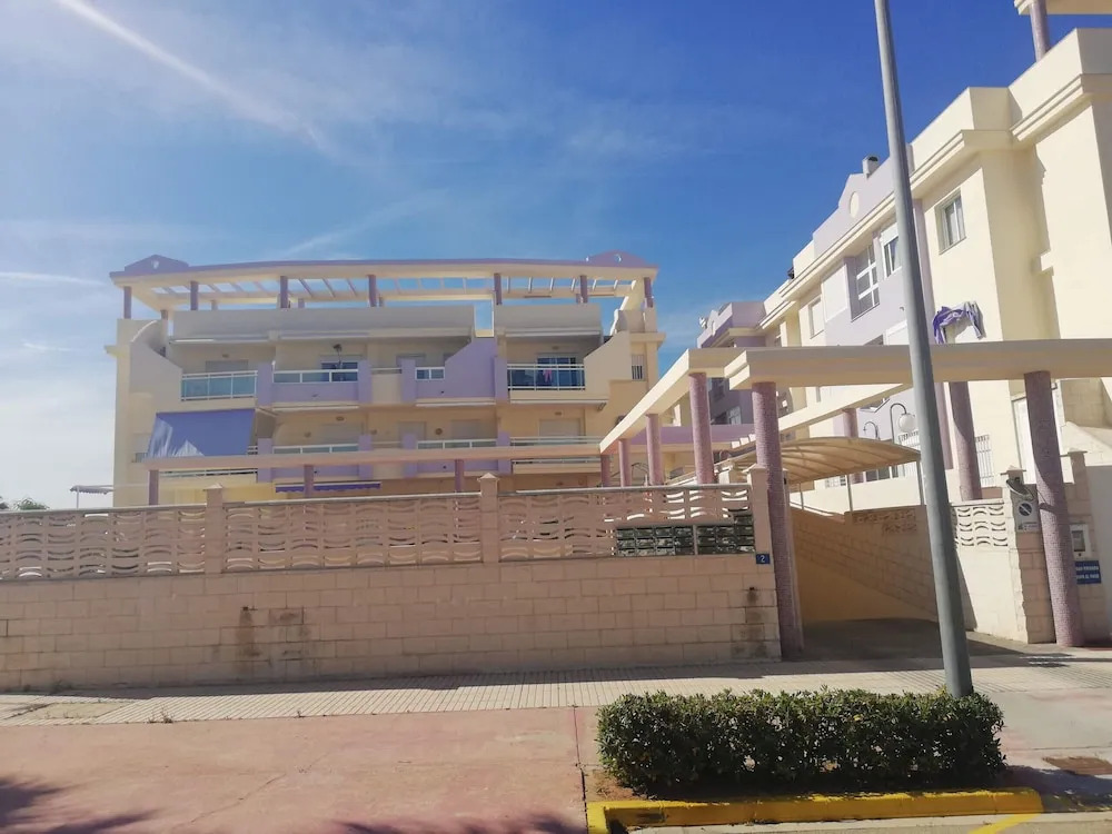 Mediterránea Solo Familias Serviplaya