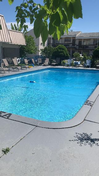 Hotel Rodeway Inn And Suites