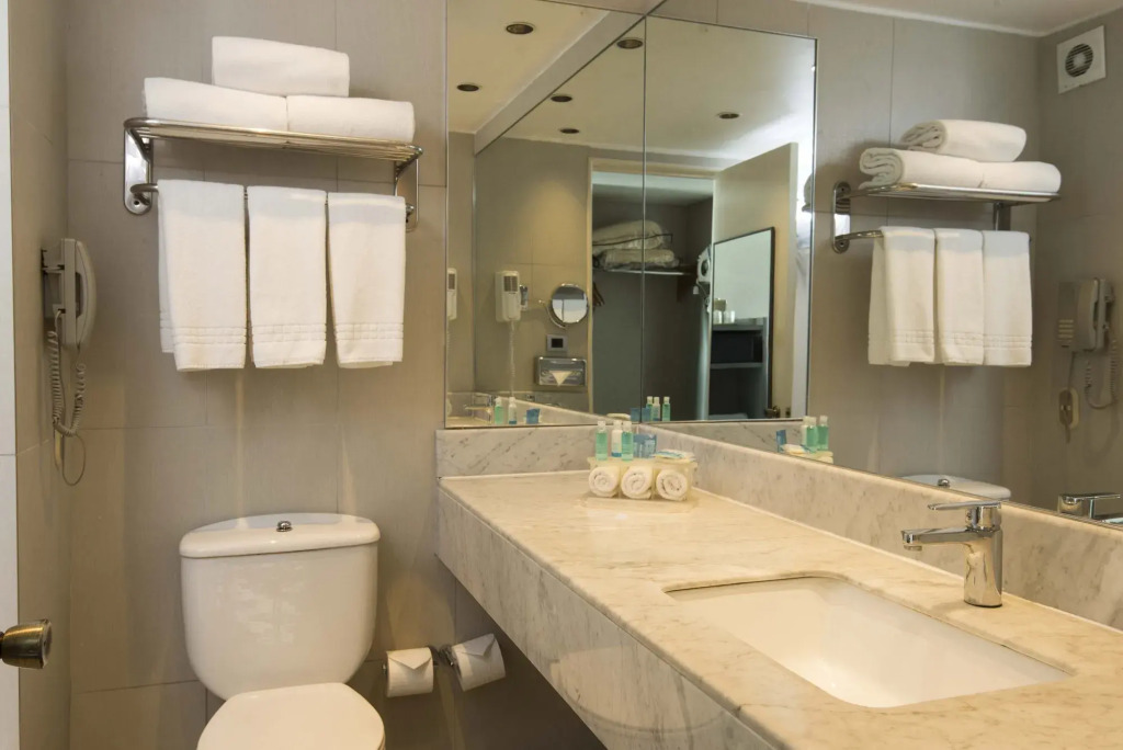 Holiday Inn Express Santiago Las Condes by IHG