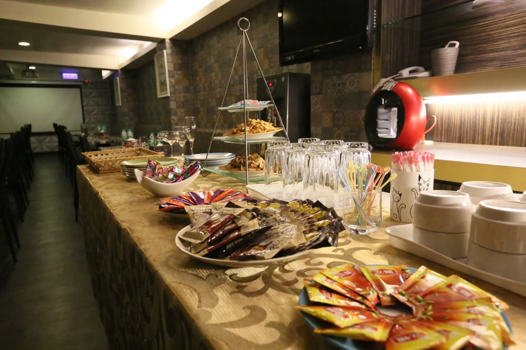 Newrise Hotel